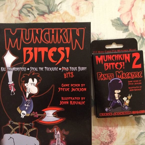 Munchkin Game Pack (Original Game and Expansion) - Picture 1 of 2